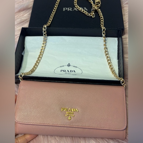 Prada wallet leather pink plain authentic - Picture 14 of 14